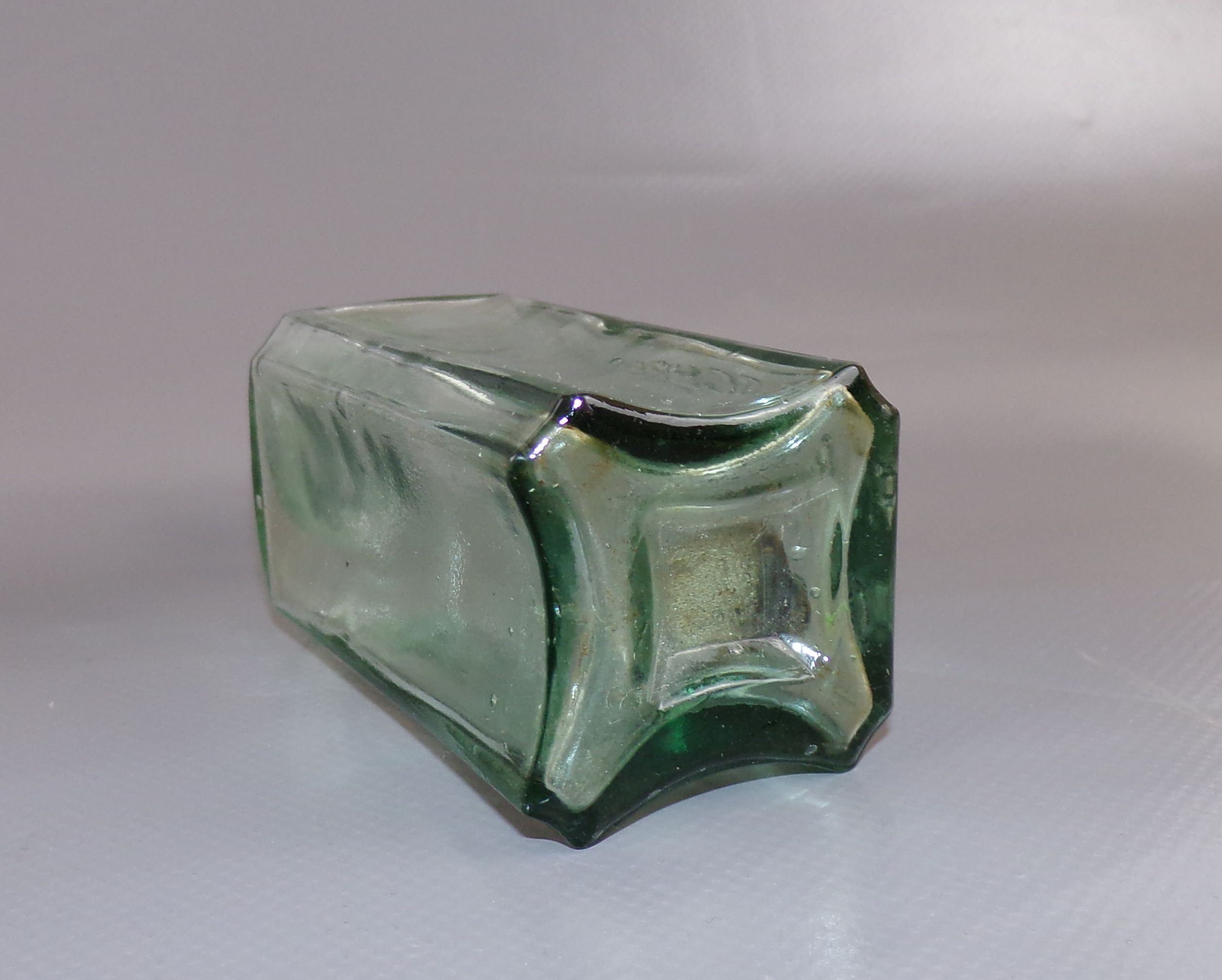 Alte Apotheker Flaschen 7 Stück Glas Bad Ems Köthen Berlin Storp Glasflasche