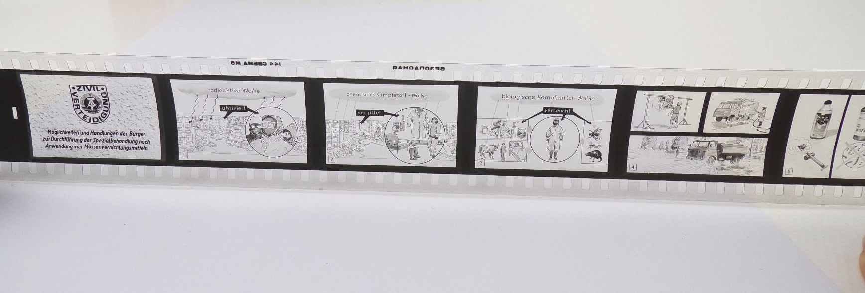 DDR Rollfilm Zivilverteidigung Atomschlag Krieg Lehrmittel GDR 