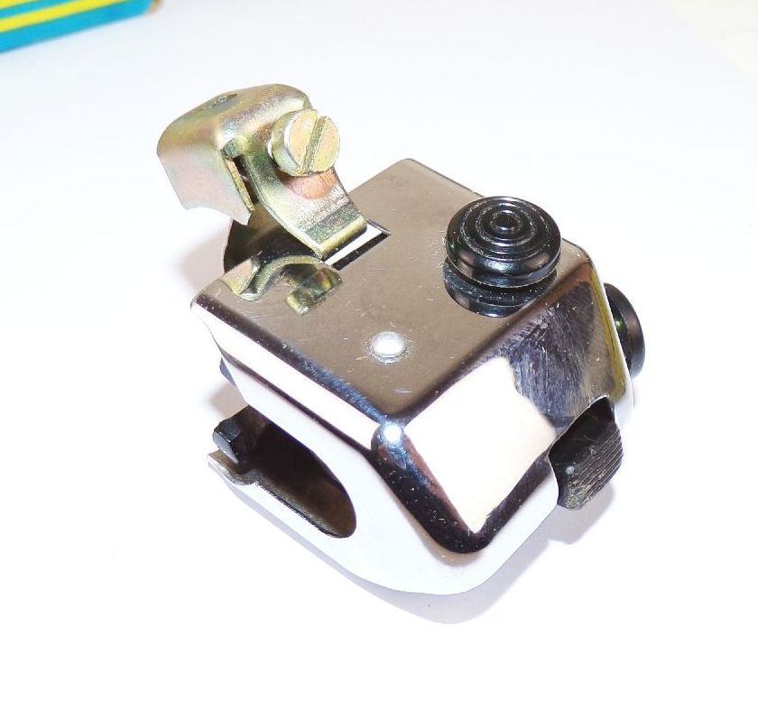 Aka Electric Motorrad Abblendschalter mit Spannband DDR OVP Chrom 