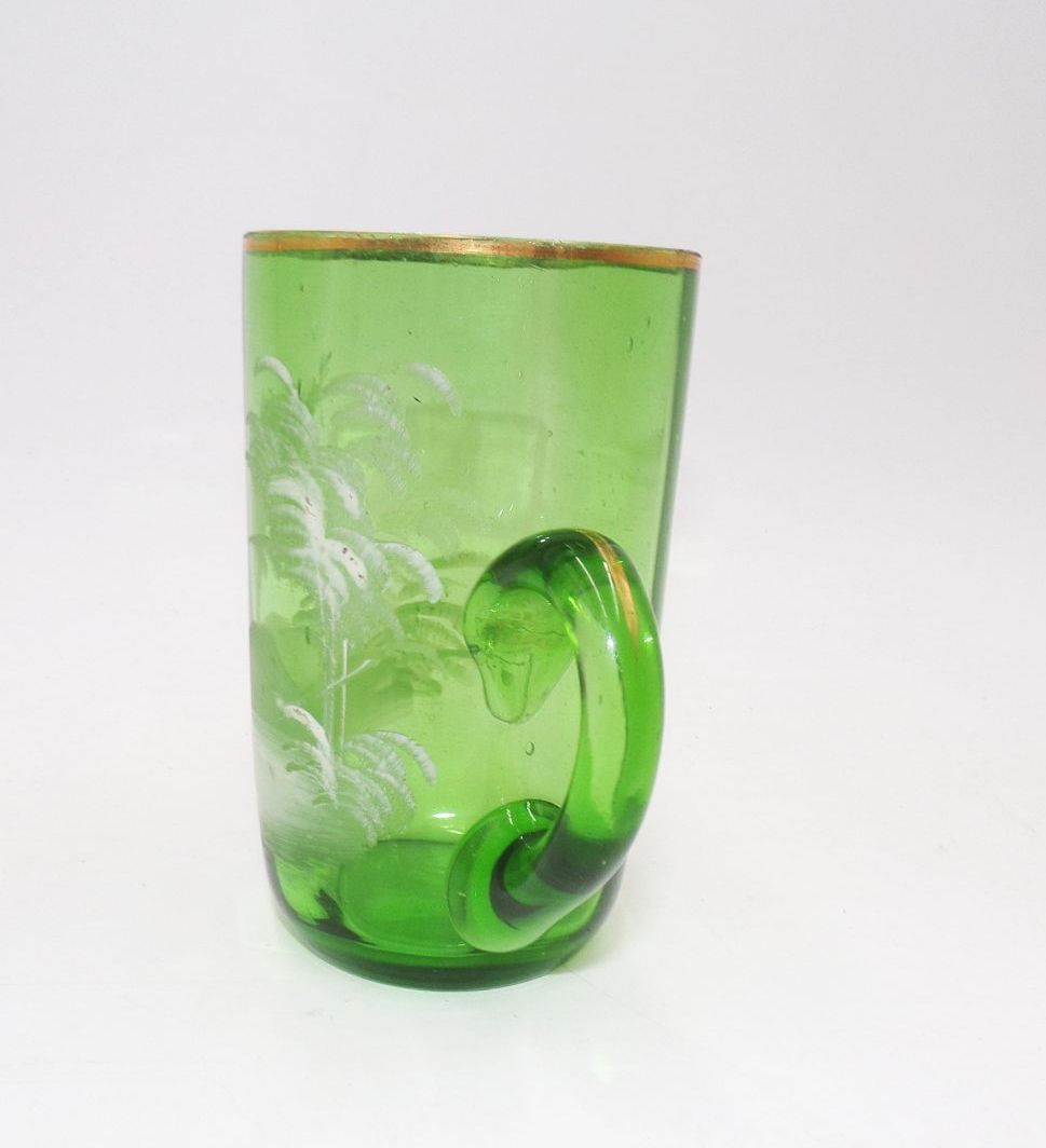 Altes Glas Schneemalerei um 1900 grün weiß Antik Altes Glas Schneemalerei um 1900 grün weiß Antik