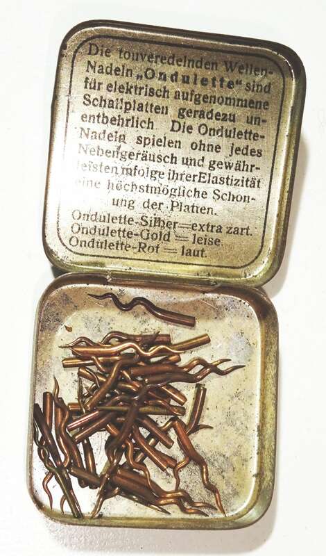 Nadeldose mit Grammophonnadeln Ondulette Gold leise Blechdose