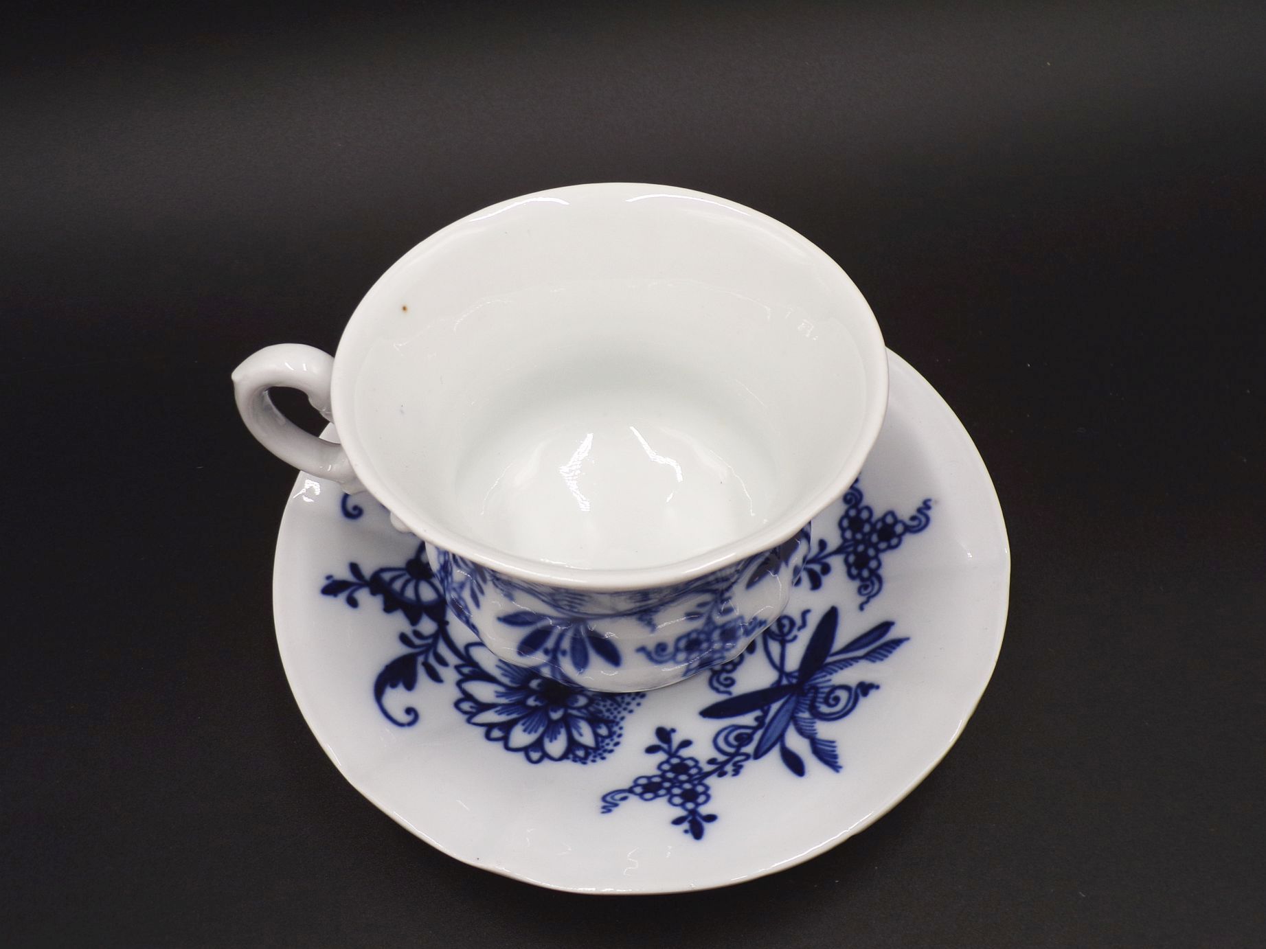 Alte Meissen Tasse mit Unterasse Zwiebelmuster 2 Wahl Form Knaufzeit