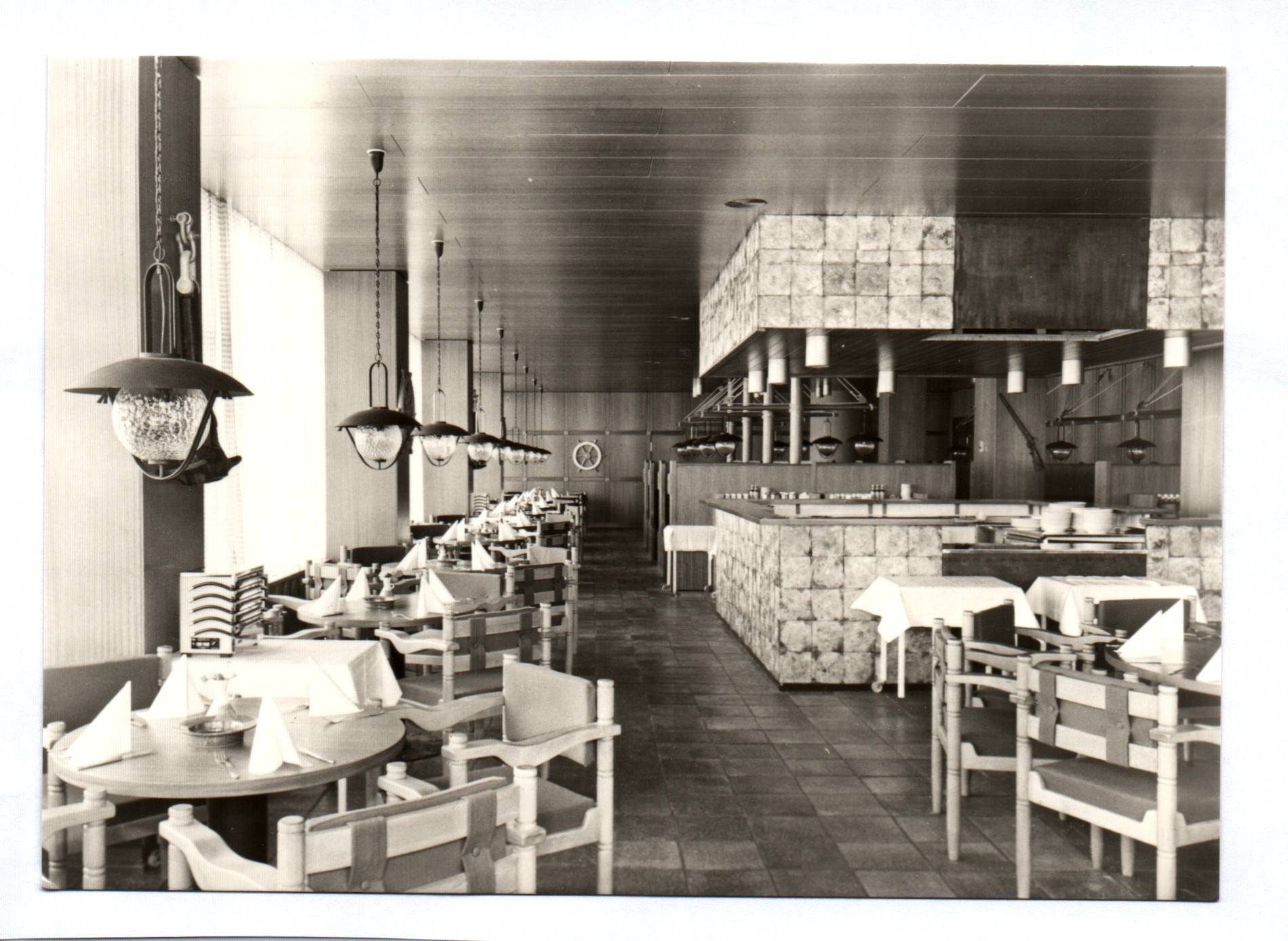 Ak Warnemünde Hotel Neptun Restaurant Seemannskrug DDR Ak Warnemünde Hotel Neptun Restaurant Seemannskrug DDR