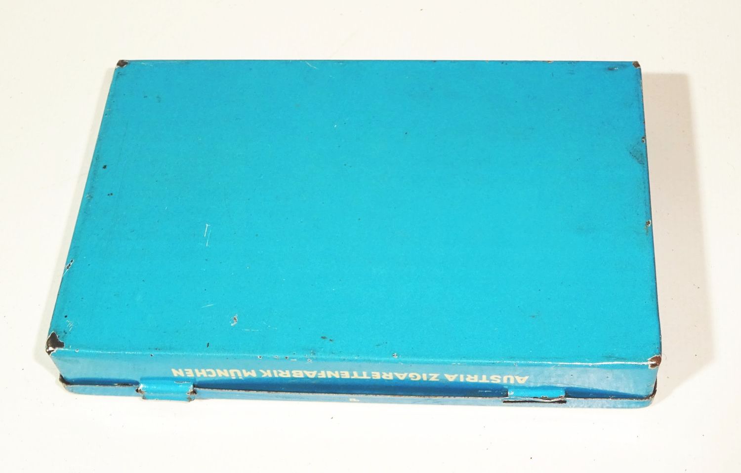 Alte Blechdose Nil Austria Zigarettenfabrik München Blau Dose Box Alte Blechdose Nil Austria Zigarettenfabrik München Blau Dose Box