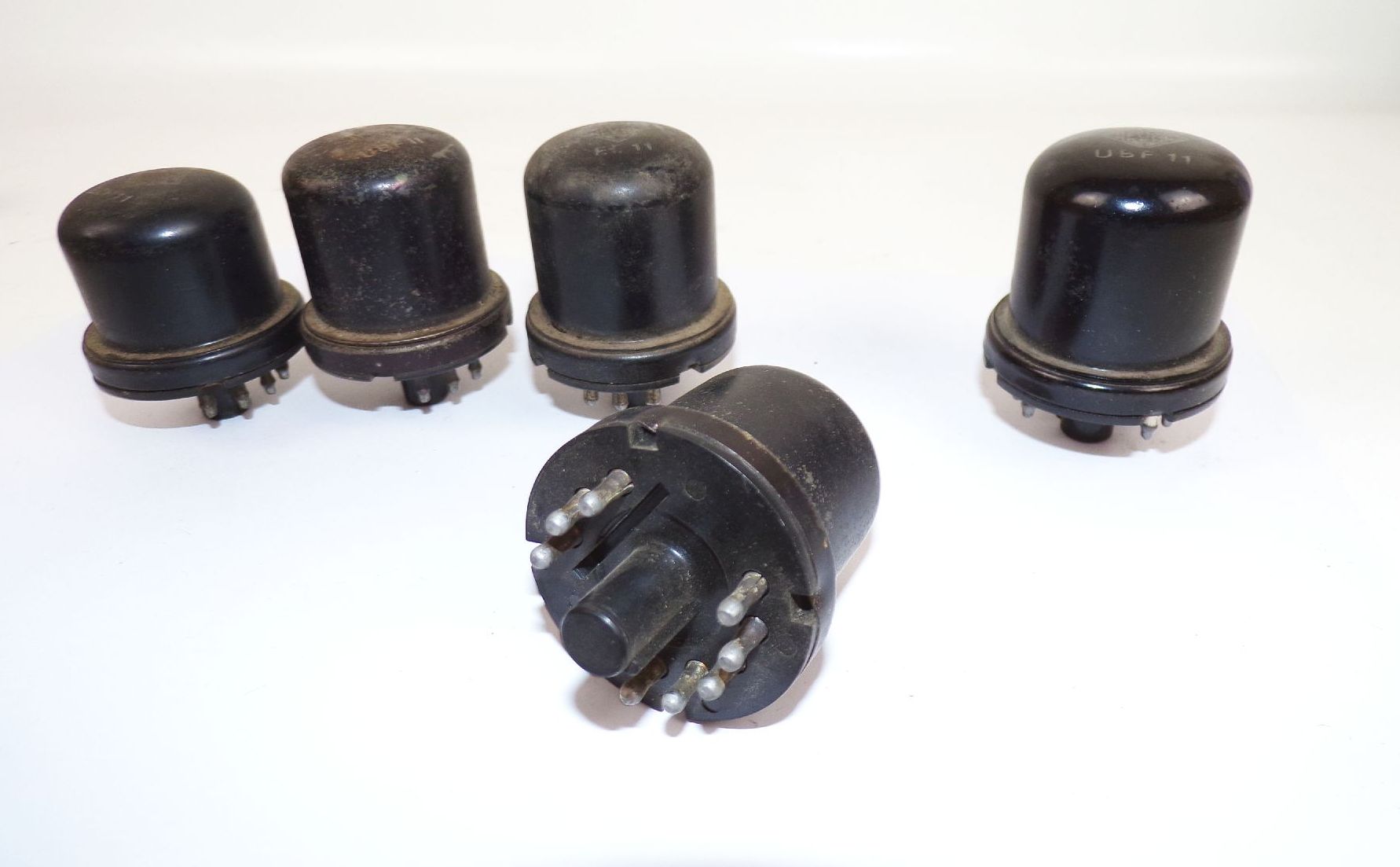 5 x Telefunken Röhren UBF11 ECH11 EBF11 EF11 tubes