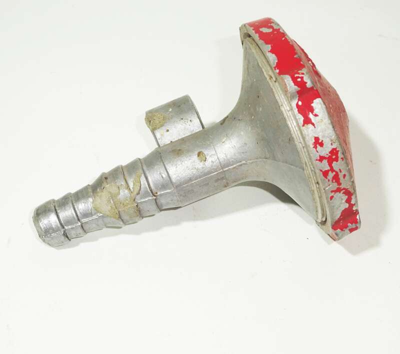 DDR Regenpilz Rasensprenger Garten Bewässerung Sprühregner vintage