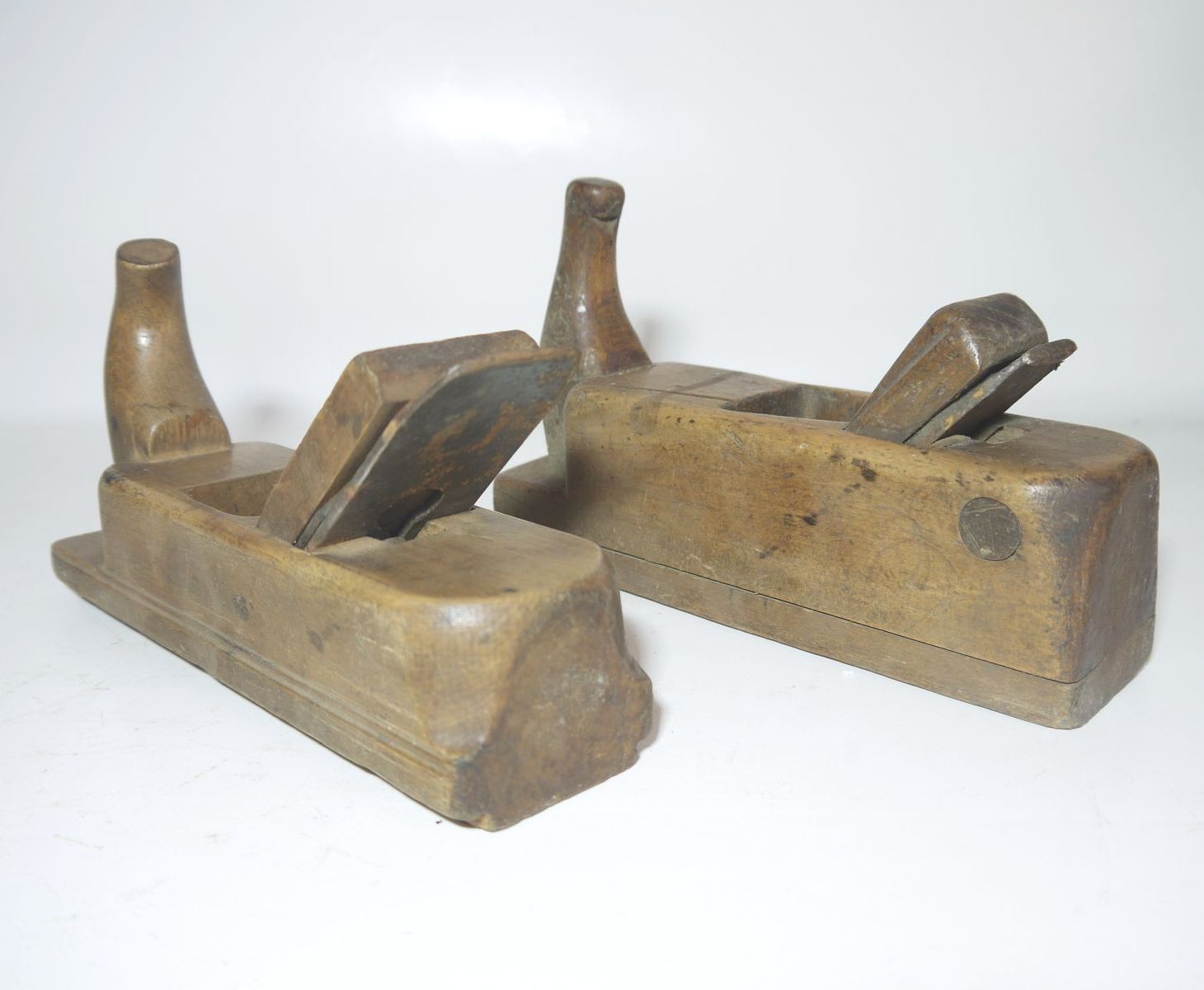 Konvolut alte Hobel Tischler Werkzeug 8 Stück Zimmermann Reibeisen