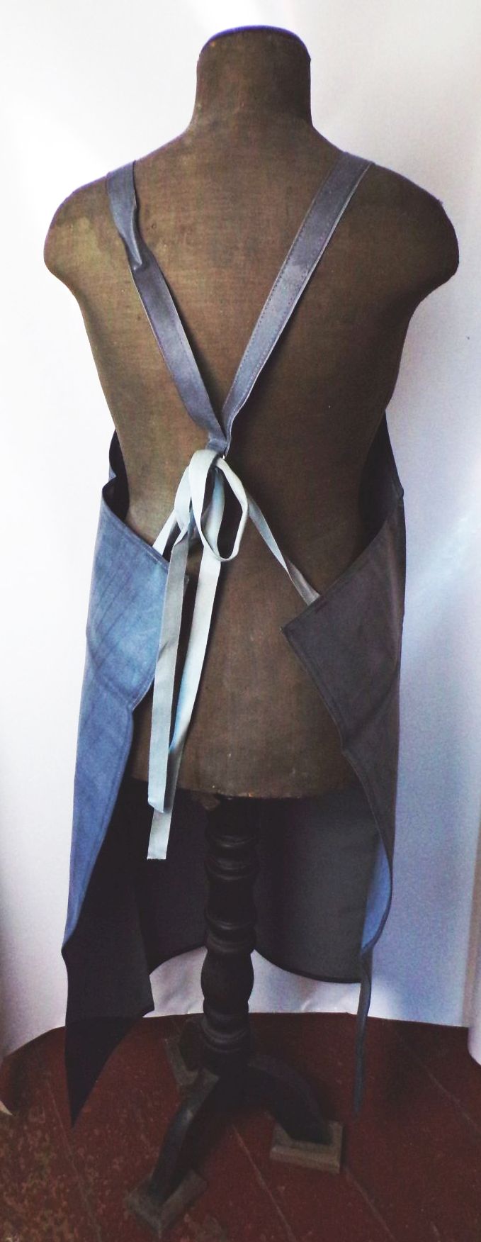 Alte Gummi Schürze Arbeitsschutz Grau DDR Vintage Alte Gummi Schürze Arbeitsschutz Grau DDR Vintage