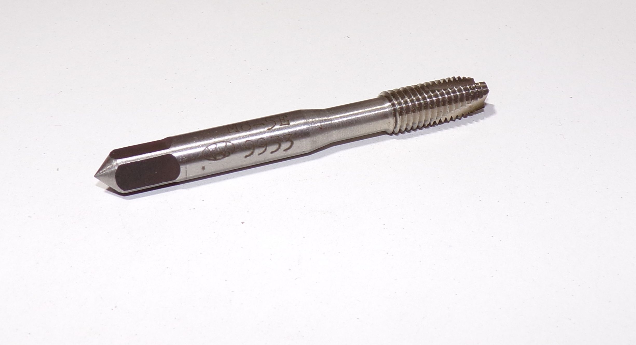 Werkö Gewindebohrer M8x5E Fertigschneider Gewindeschneider