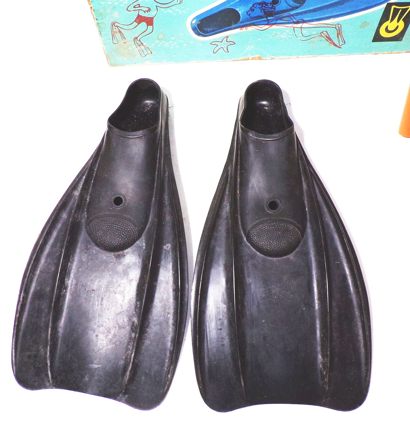 DDR Schwimmflossen Schuhflosse Najade Größe 2 Schnorchel OVP