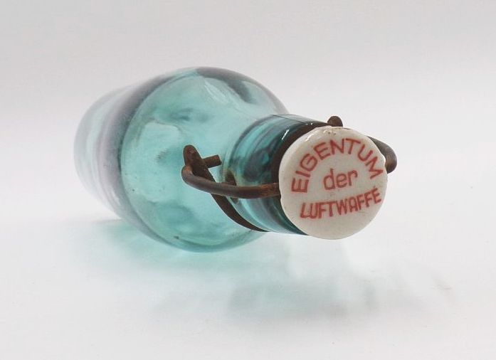 Alte Flasche Eigentum der Luftwaffe 2 Wk WW2 Glasflache Trinkflasche Alte Flasche Eigentum der Luftwaffe 2 Wk WW2 Glasflache Trinkflasche