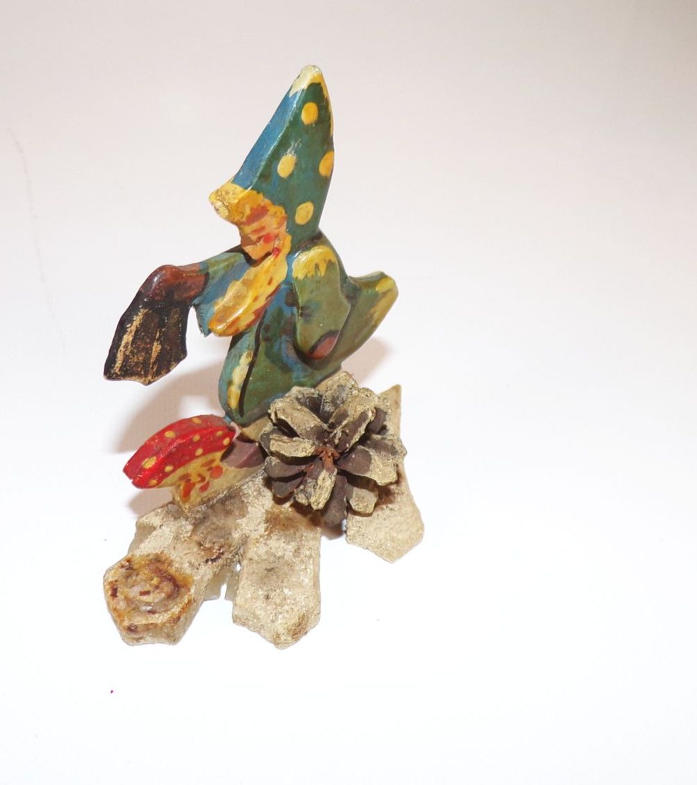 Zwerg Holz Figur Weihnachten Fliegenpilz Deko 