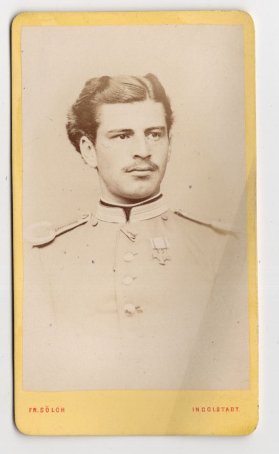 CDV Foto Soldat Portrait um 1870 Orden Ingolstadt Bayern