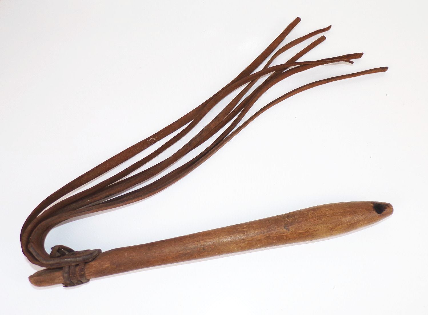 Peitsche alter Ochsenziemer Antik Holz Leder Riemenpeitsche Peitsche alter Ochsenziemer Antik Holz Leder Riemenpeitsche