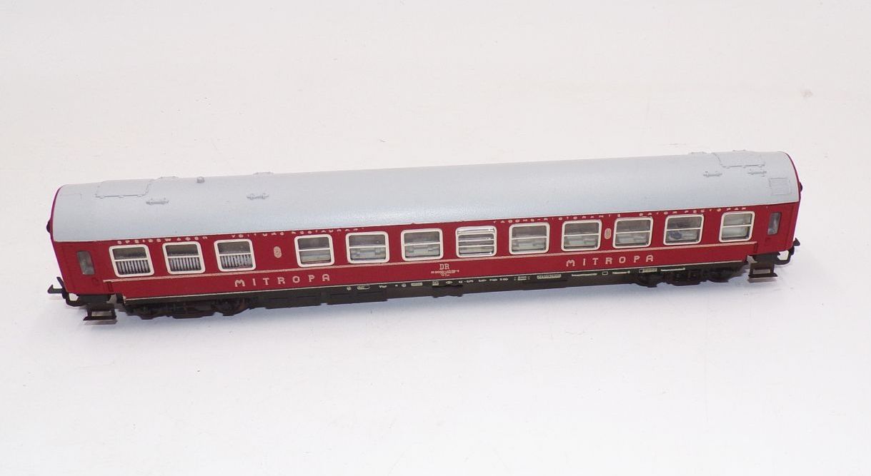 Zeuke Mitropa Personenwagen DR rot Spur TT Zeuke Mitropa Personenwagen DR rot Spur TT
