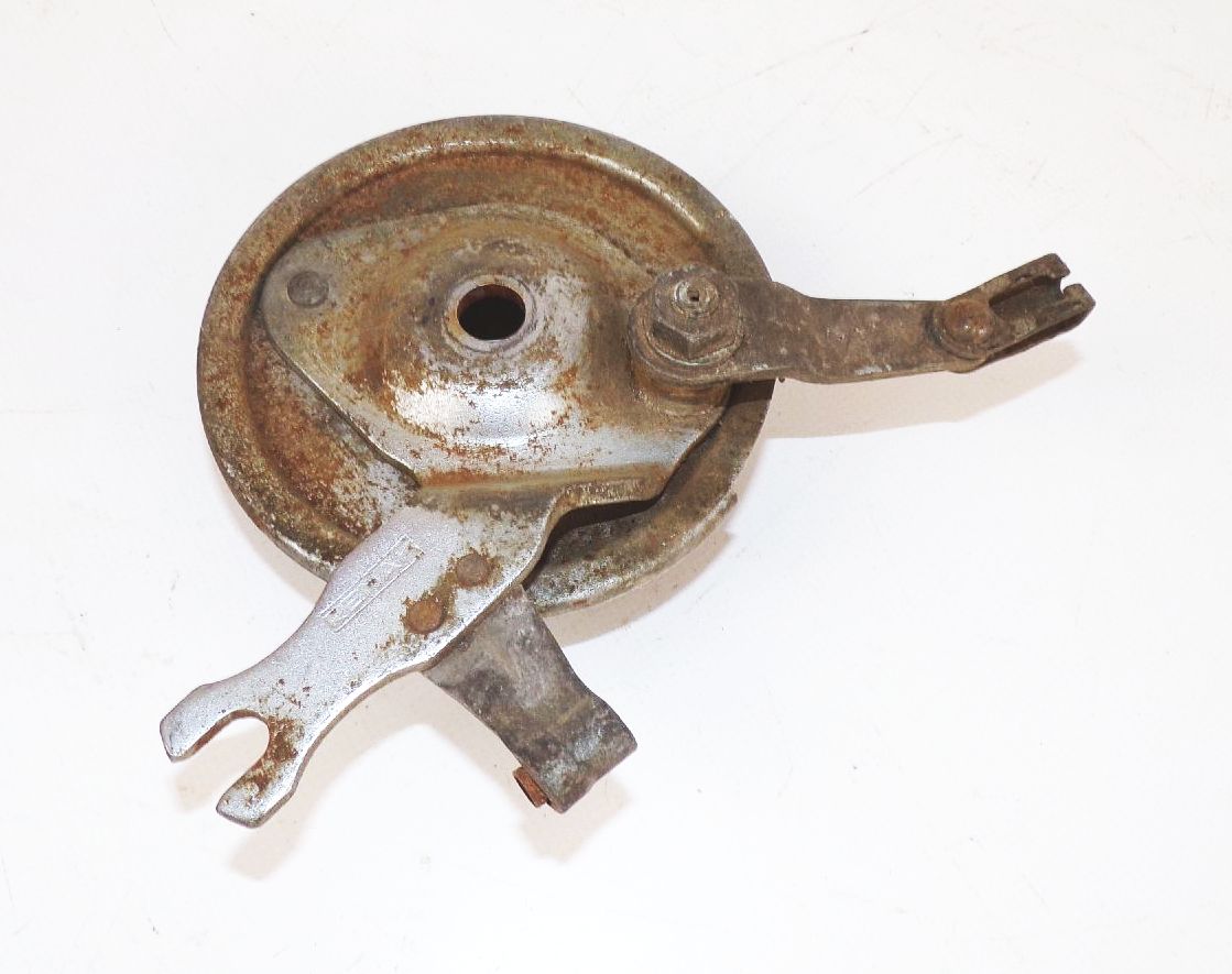 Alte Simson SR2 Bremse vorn Bremsankerplatte Renak 10er Achse original DDR
