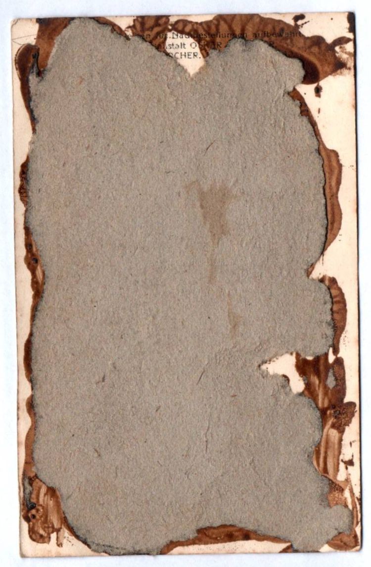 Foto Ak Mädchen mit Porzellankopfpuppe Spielwaren Puppe 1910 er Foto Ak Mädchen mit Porzellankopfpuppe Spielwaren Puppe 1910 er