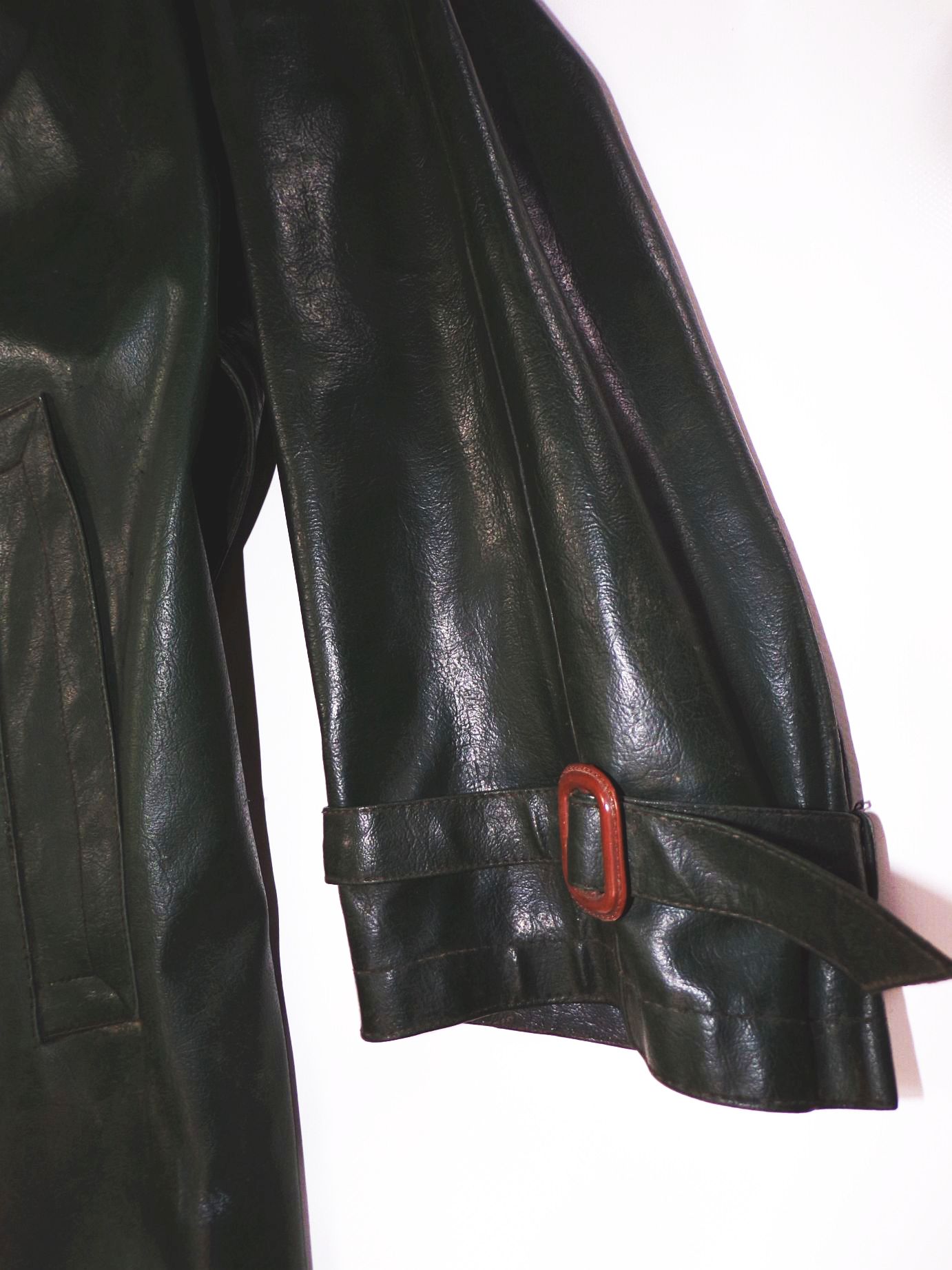 Alter Regenmantel Igelit Vintage Grün 50er Jahre Mantel lang unisex Alter Regenmantel Igelit Vintage Grün 50er Jahre Mantel lang unisex