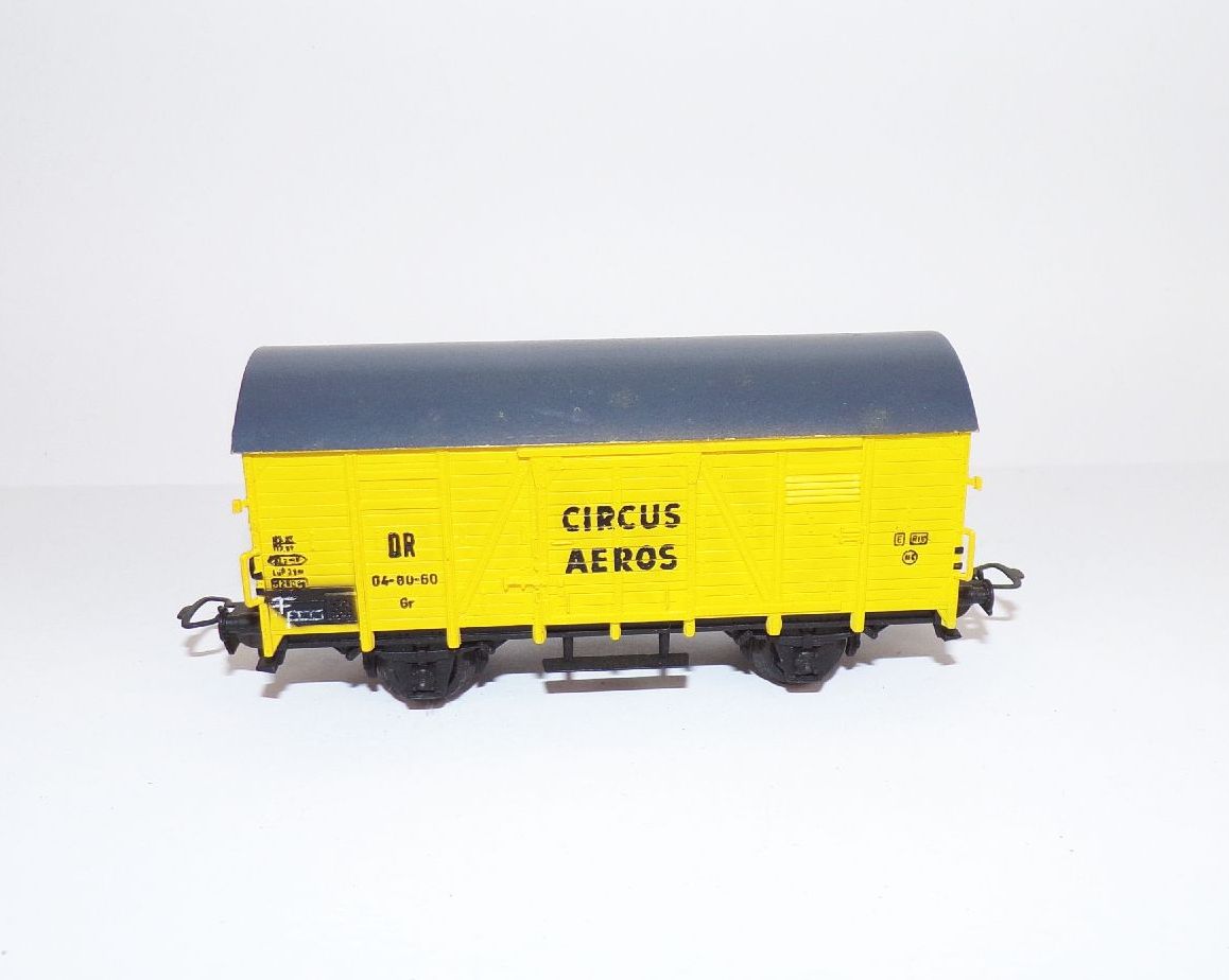 Alter Piko Güterwagen Circus Aeros H0 