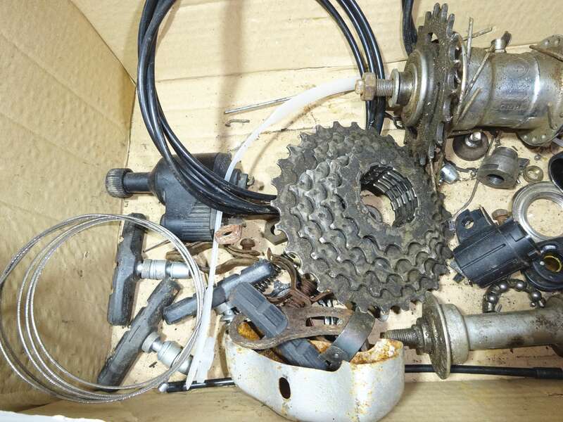 Konvolut alte Fahrrad Ersatzteile Torpedo Fahrradnabe Bowdenzug 