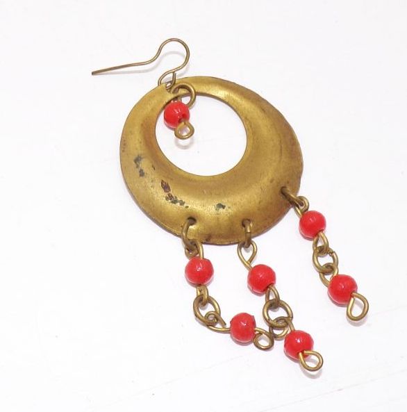 Alte Ohrringe Modeschmuck rote Perlen Antik Alte Ohrringe Modeschmuck rote Perlen Antik