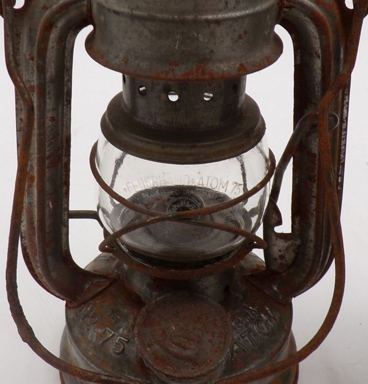 Alte Feuerhand Atom 75 Petroleumlampe Wehrmacht