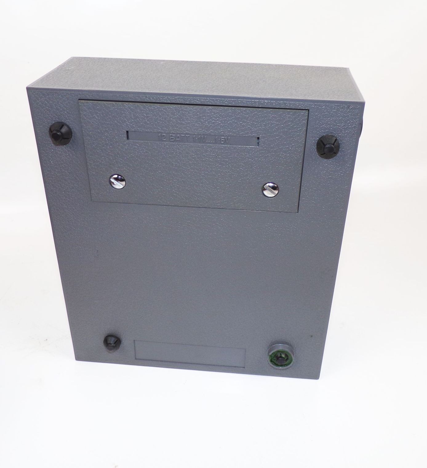 Mera Thronik Elektronisches Multimeter altes Messgerät tragbar 