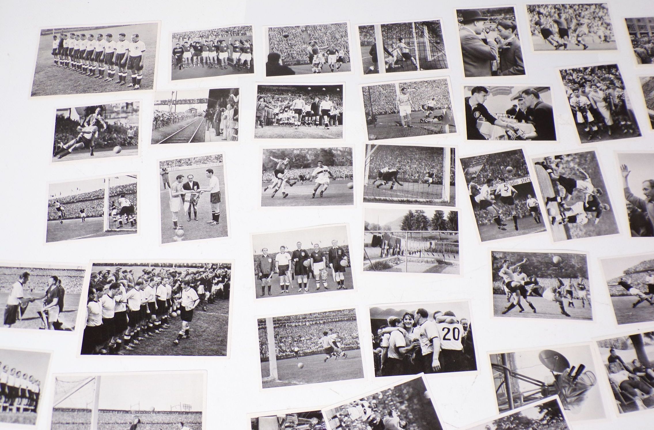 Fussball Sammelbilder 45 Stück Sanella Fußball Weltmeister 1954 