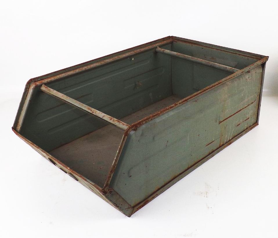 Alte Stapelbox Regal Metallkiste Aufbewahrung Industrie Sichtlagerkasten Werkzeugkiste 