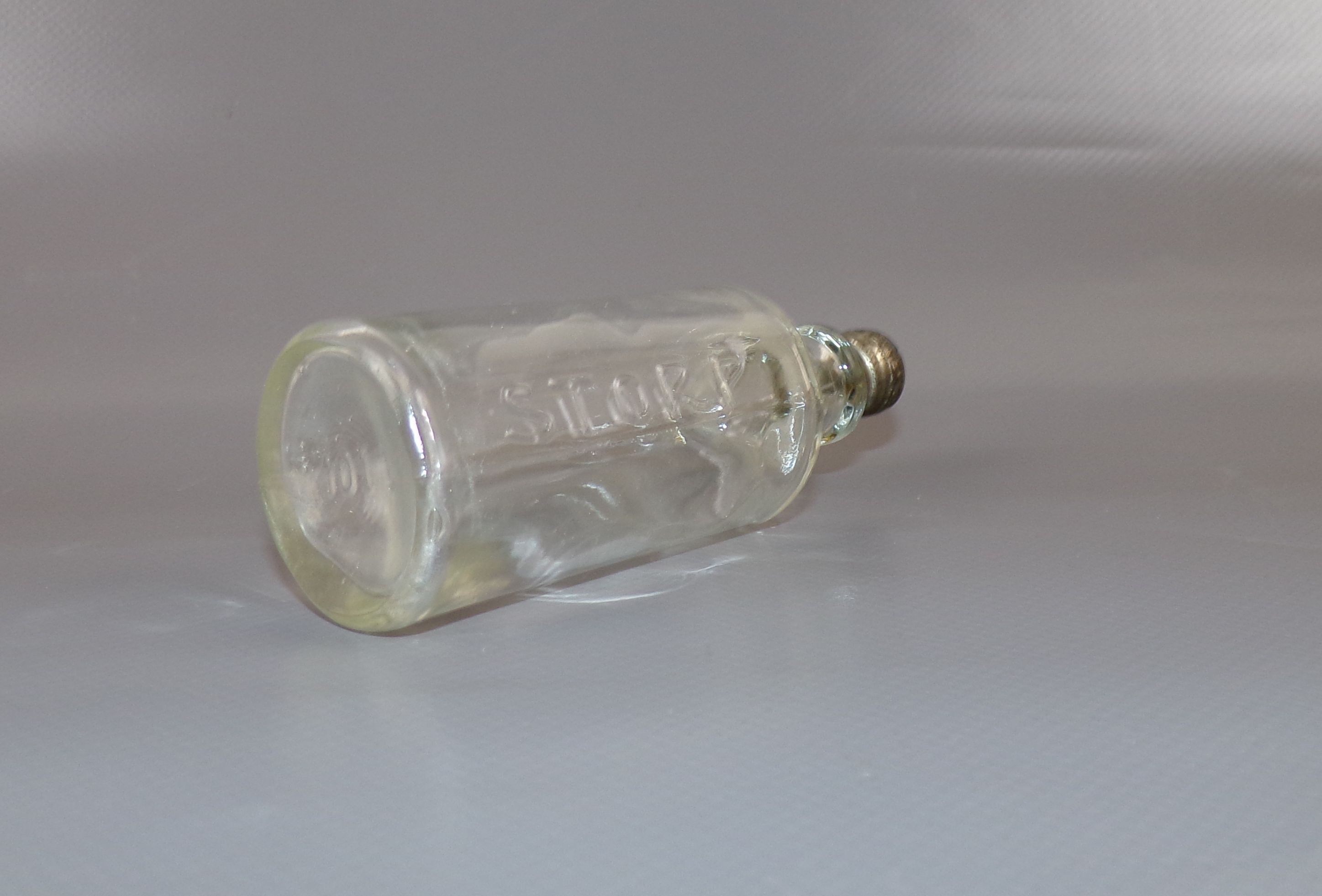 Alte Apotheker Flaschen 7 Stück Glas Bad Ems Köthen Berlin Storp Glasflasche