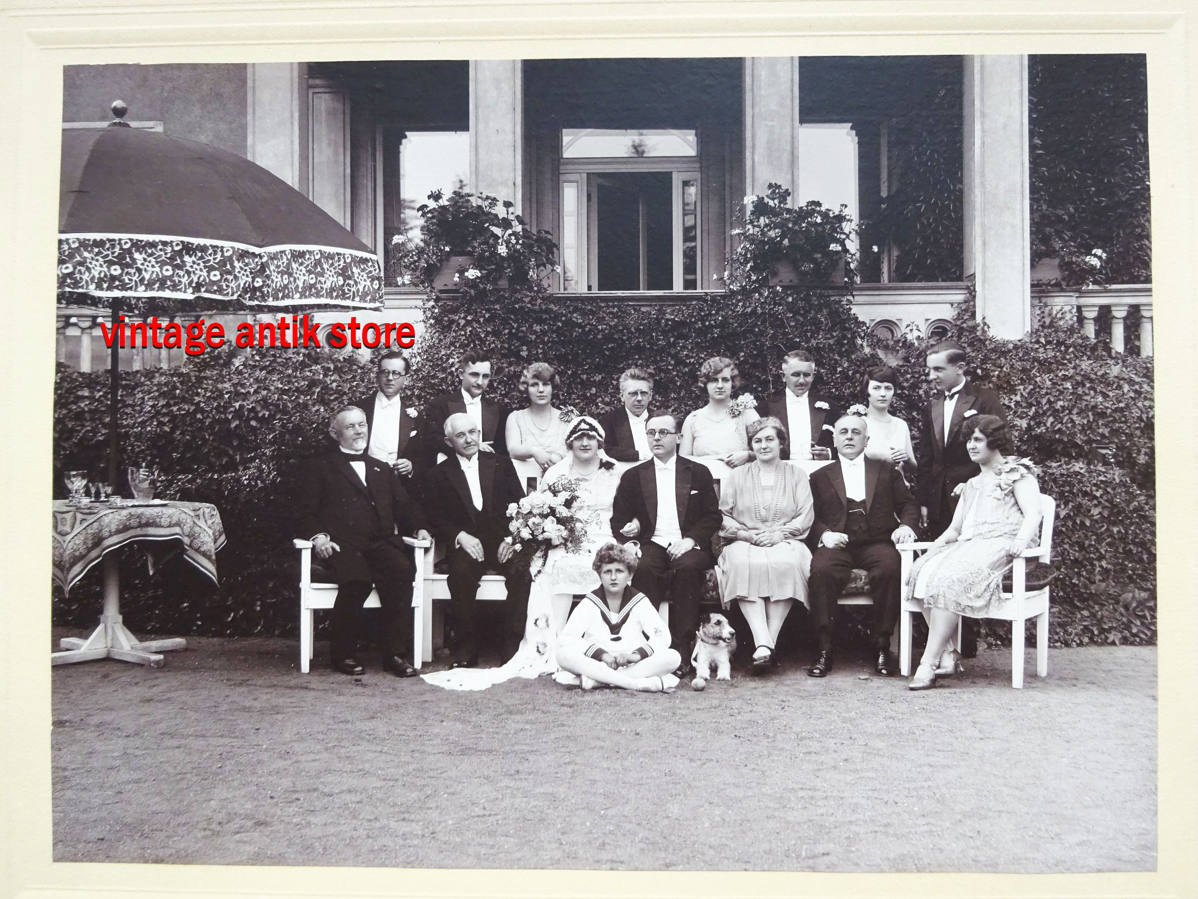 2 x Foto Villa Radebeul Hochzeitsgesellschaft um 1910 Buttchereit Fotografie 2 x Foto Villa Radebeul Hochzeitsgesellschaft um 1910 Buttchereit Fotografie