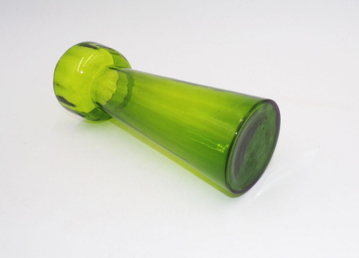 Altes Hyazinthenglas Antik Glas grün Hyazinthenvase Altes Hyazinthenglas Antik Glas grün Hyazinthenvase