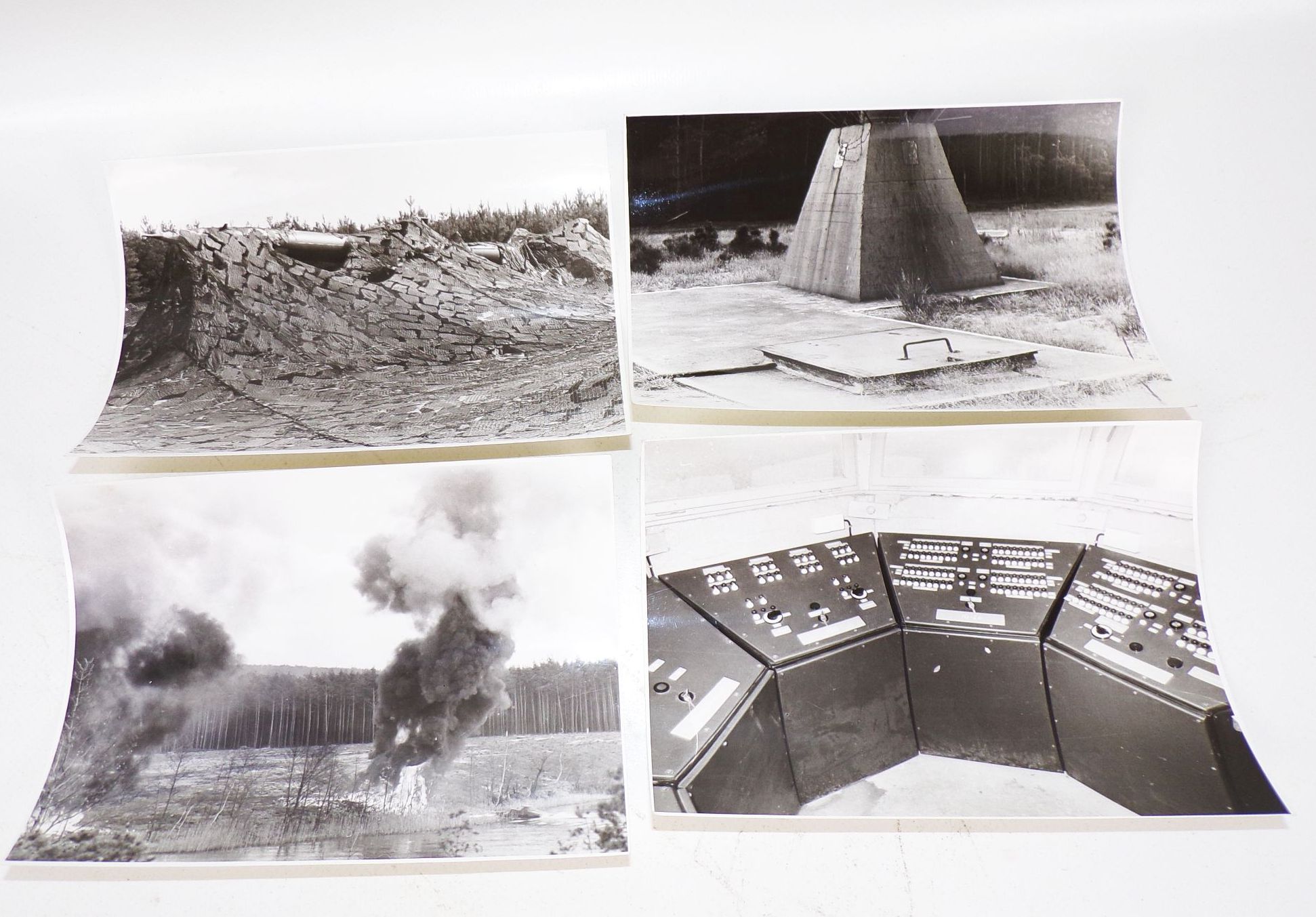 Konvolut NVA Fotos Panzer Technik Gasmasken KC Aufklärung ABC Abwehr 1970er 