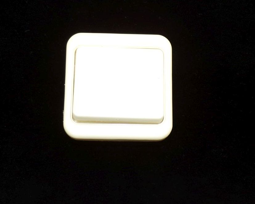 Wechselschalter Lichtschalter An Aus Weiß DDR Vintage Schalter 