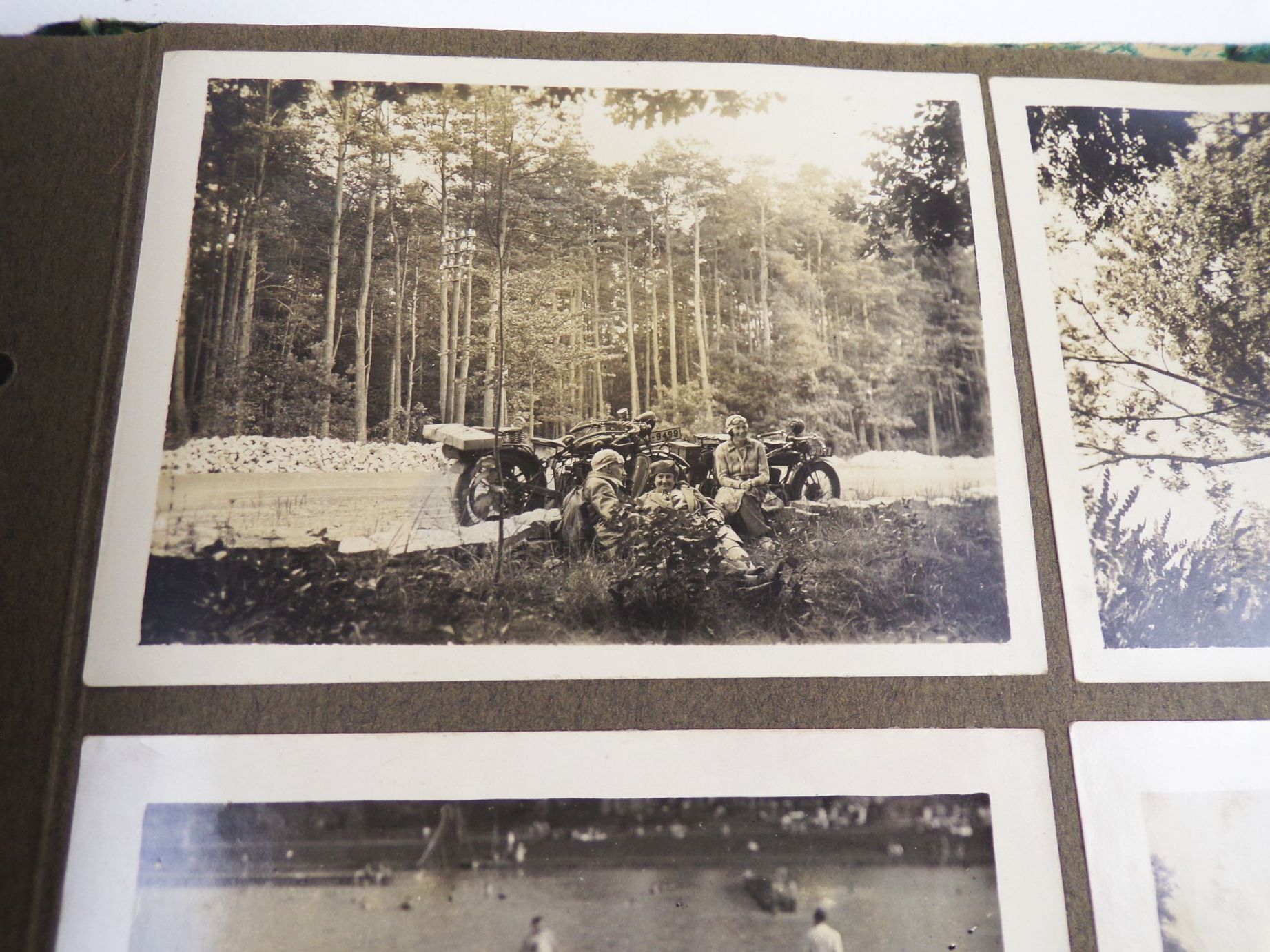 Altes Fotoalbum Autos Motorräder Ausflüge Kinder vintage Fotos Altes Fotoalbum Autos Motorräder Ausflüge Kinder vintage Fotos