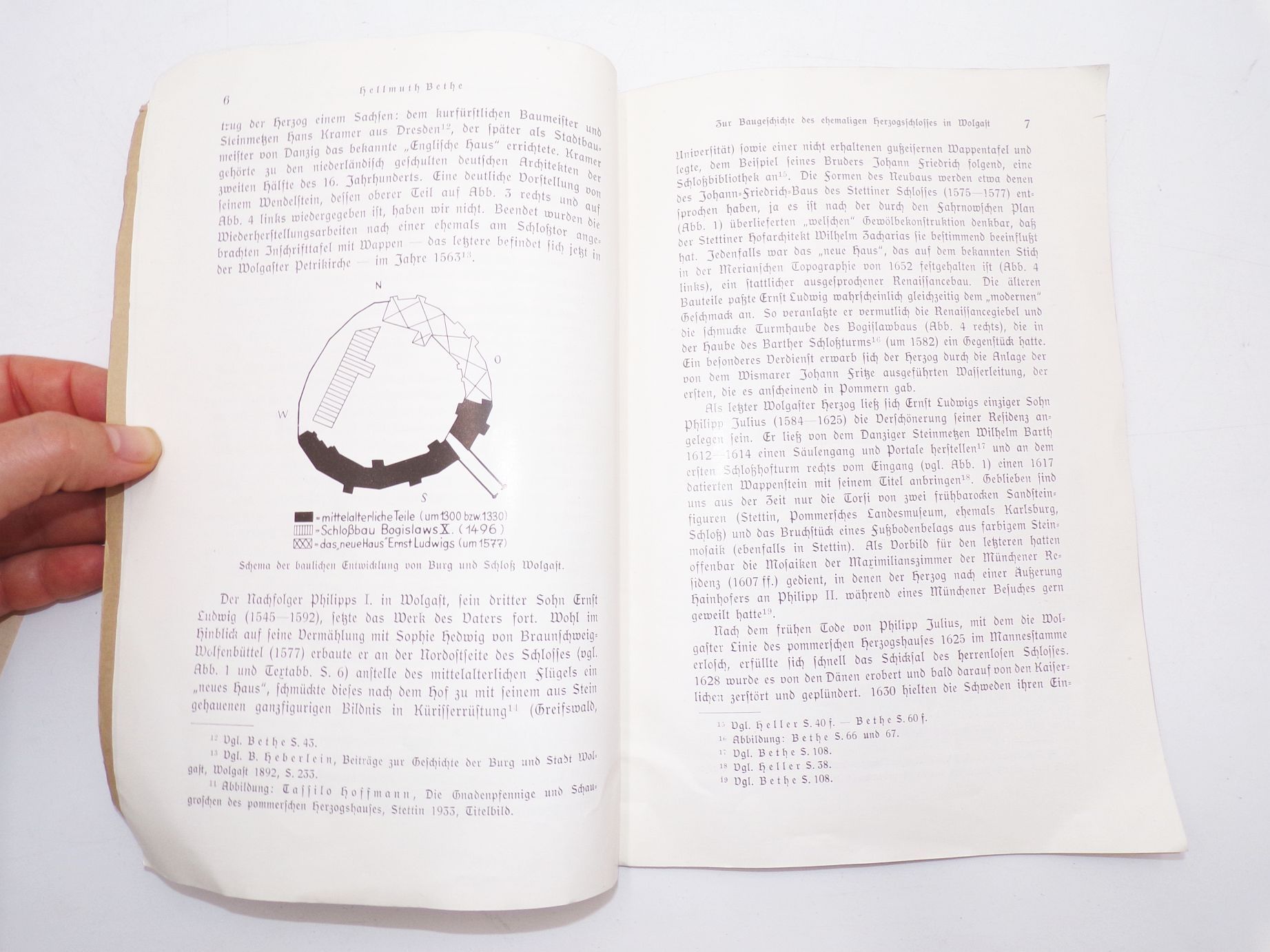 Zur Baugeschichte des ehemaligen Herzogschlosses in Wolgast 1938 Zur Baugeschichte des ehemaligen Herzogschlosses in Wolgast 1938