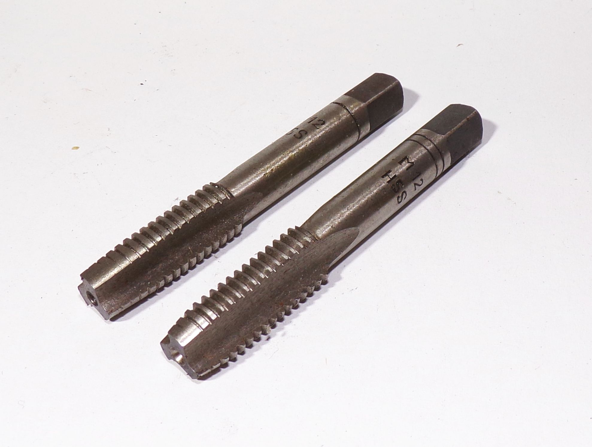 Gewindebohrer M12 Fertigschneider 2teilig Gewindeschneider HSS