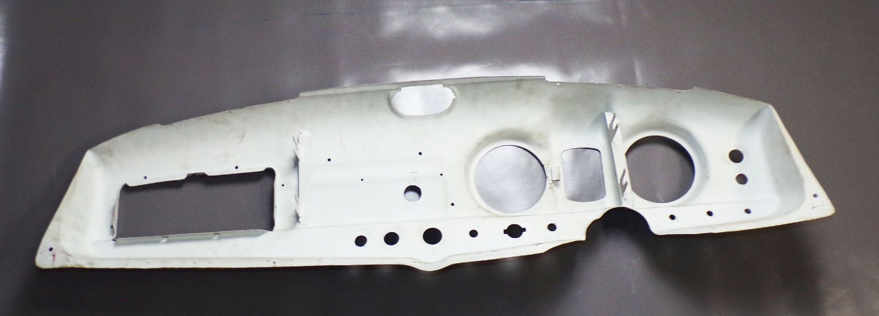 Armaturenbrett IFA F9 Ersatzteil Oldtimer Instrumententafel