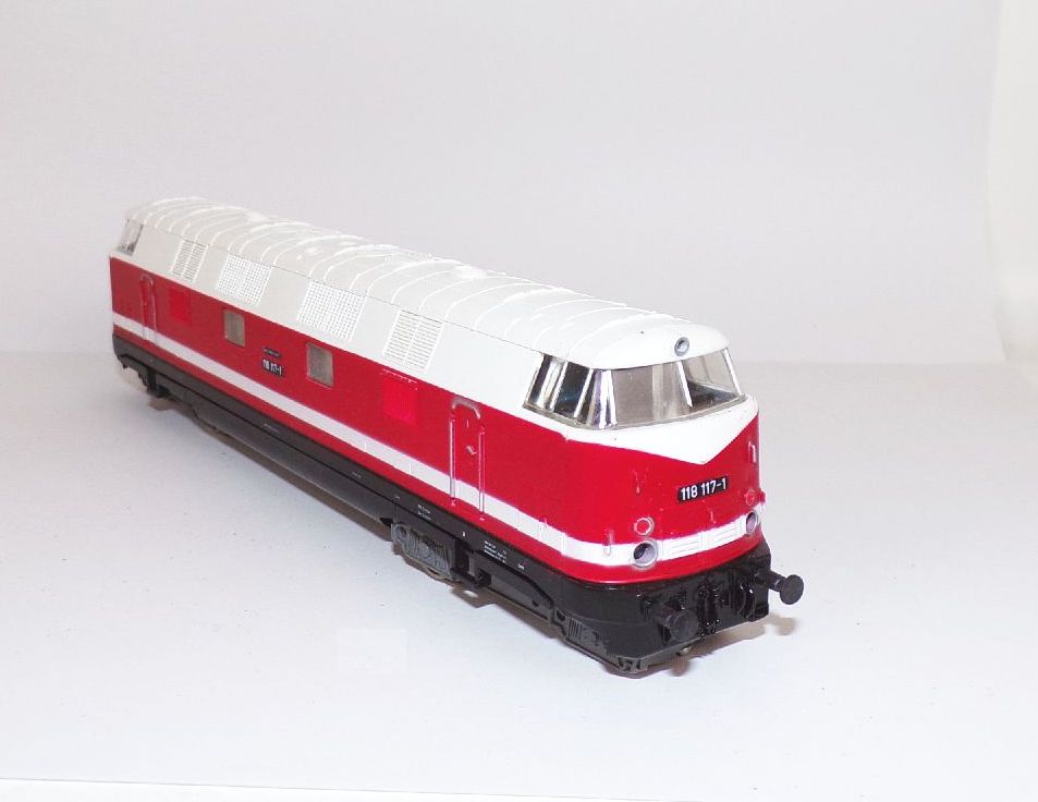 PIKO BR118 Diesellok H0 mit OVP mit Licht