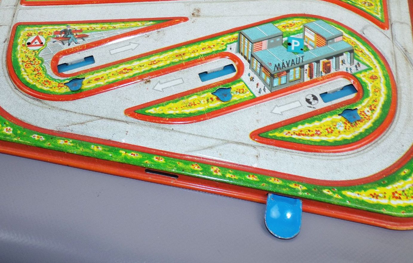 DDR Autobahn Rennbahn Blechspielzeug Autos Ungarn 