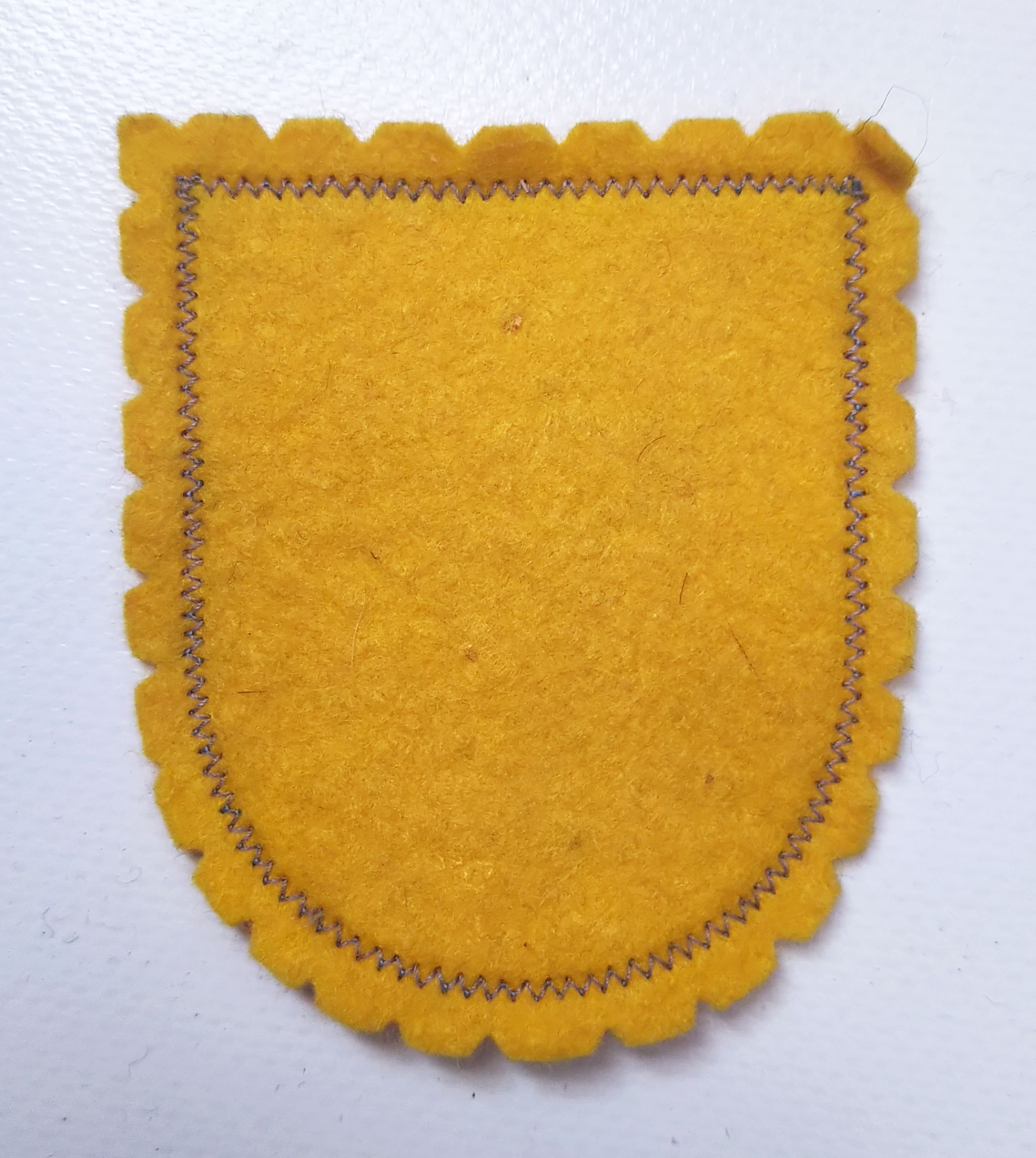 DDR Aufnäher Schwarzburg Thüringen Wappen patch DDR Aufnäher Schwarzburg Thüringen Wappen patch