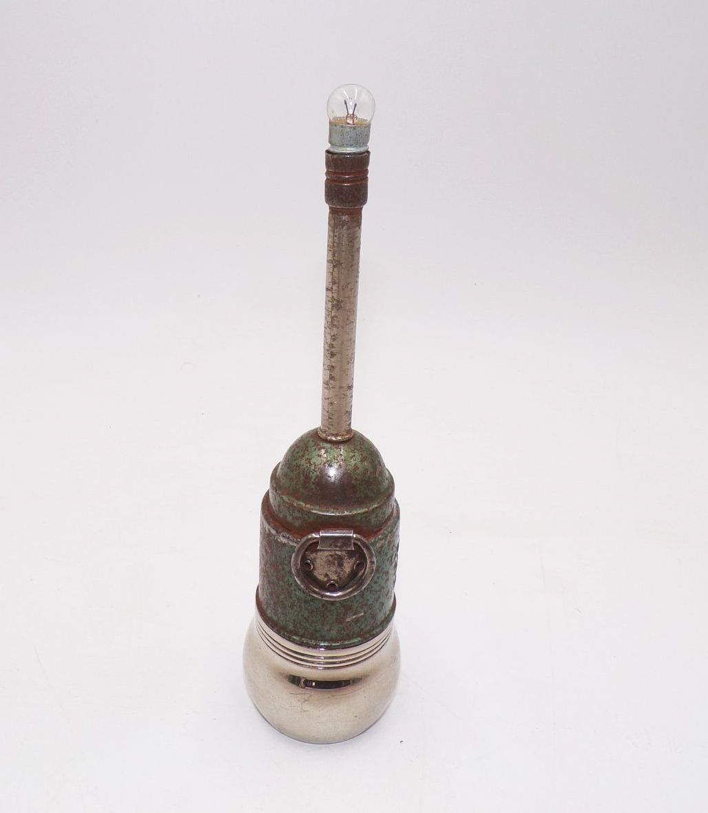 Alte Daimon 9089 Taschenlampe umgebautes Feuerzeug Kurios 