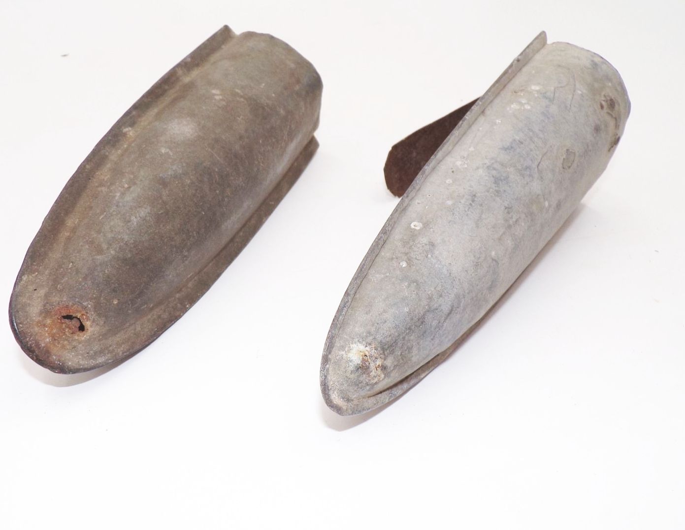 Wetzstein Behälter Antik 2 Stück Requisit Deko 