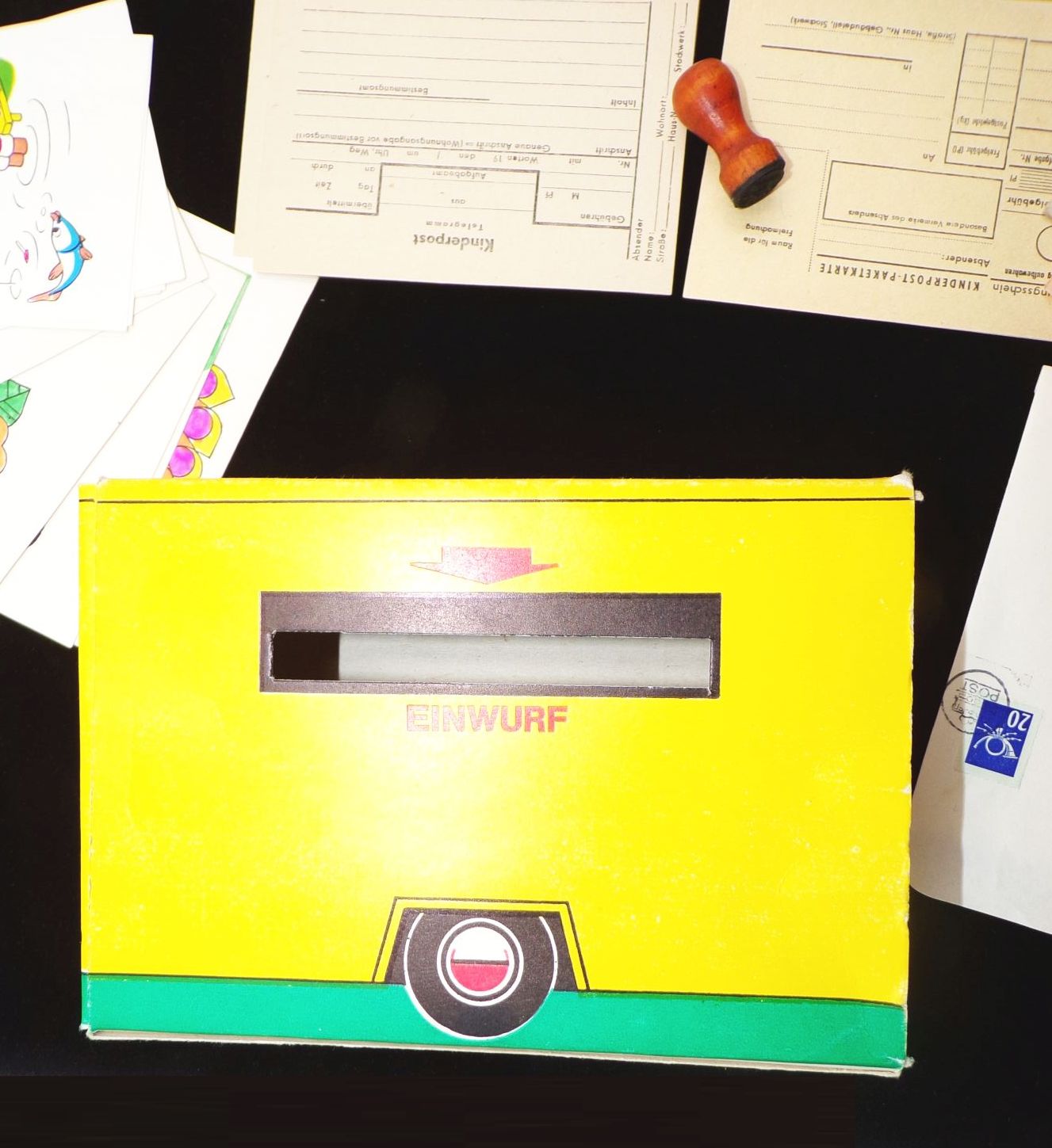 DDR Kinderpost Famos