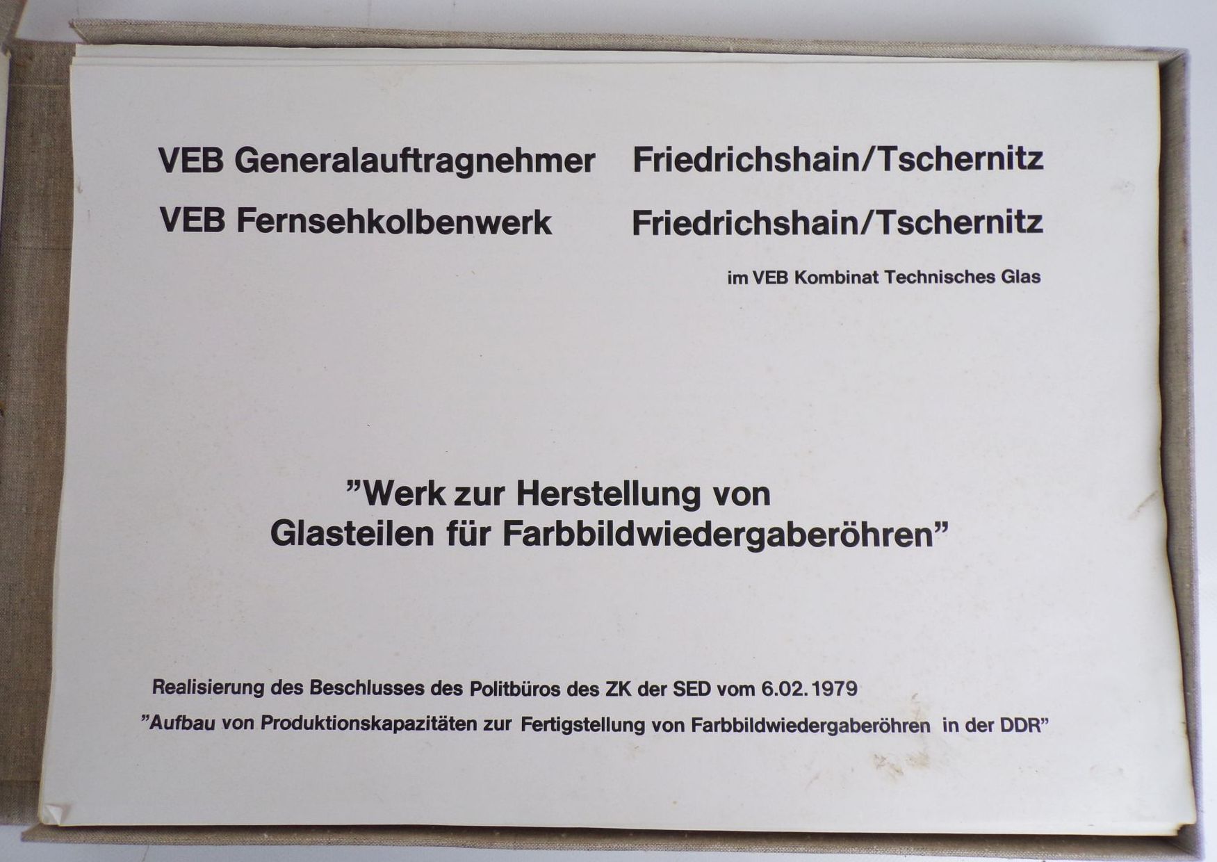 Fernsehkolbenwerk Friedrichshain Tschernitz 1979 DDR Mappe Fernsehkolbenwerk Friedrichshain Tschernitz 1979 DDR Mappe