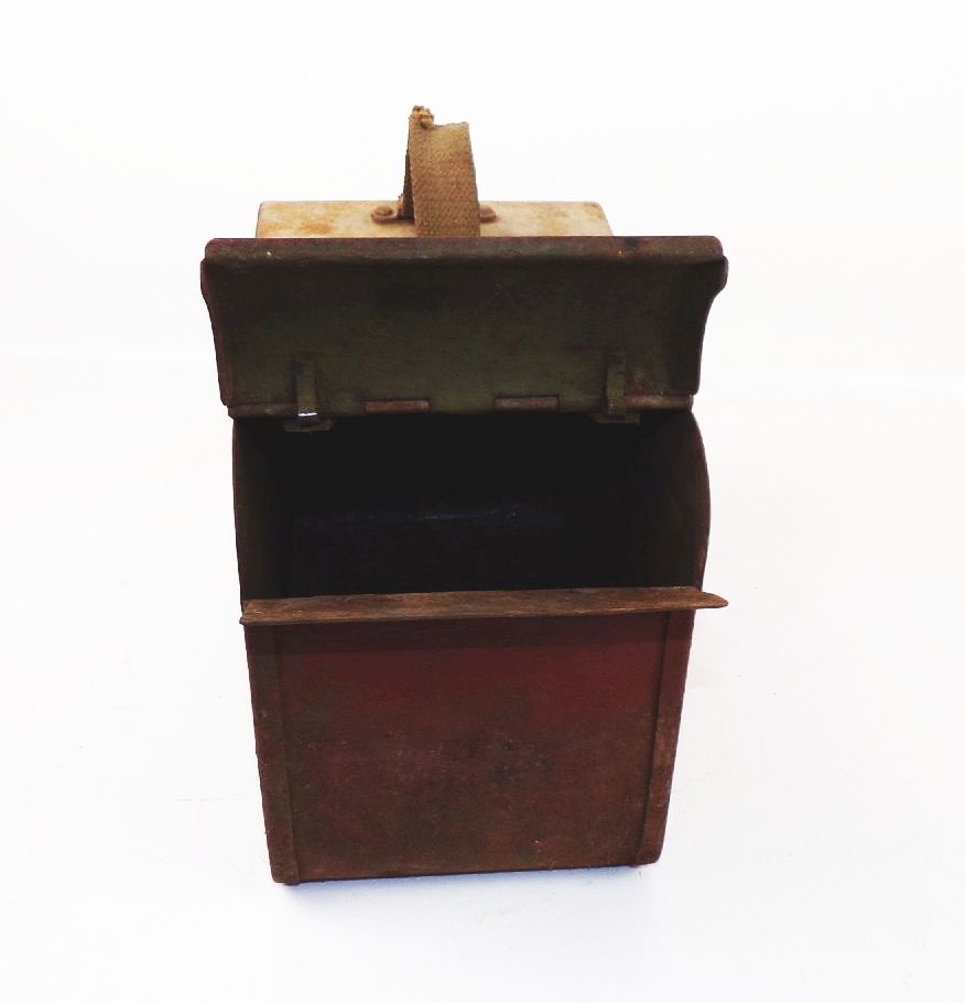 Alte Munitionskiste Metall UdSSR Gurtkasten russisch Dschk Sowjetunion 