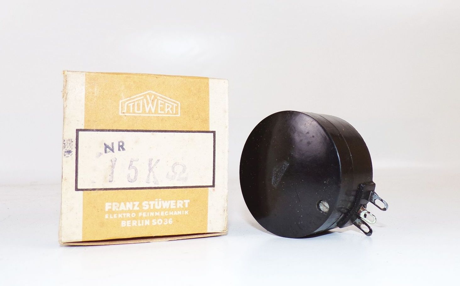 Stüwert Drehregler Klemmkonus 15 K Ohm Radio Ersatzteil OVP