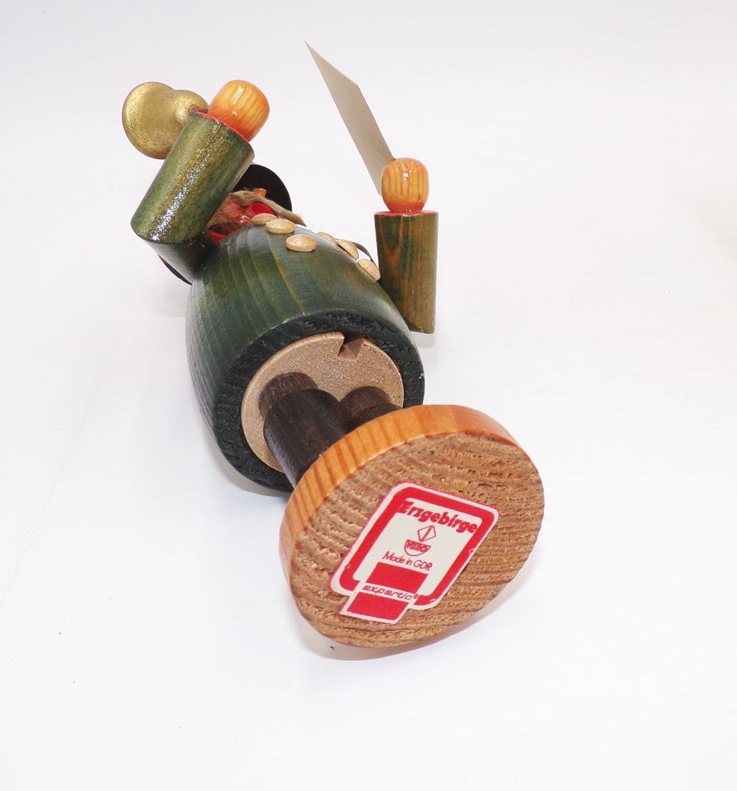 Alter Erzgebirge Räuchermännchen Dorfschulze DDR mit Originalkarton Alter Erzgebirge Räuchermännchen Dorfschulze DDR mit Originalkarton