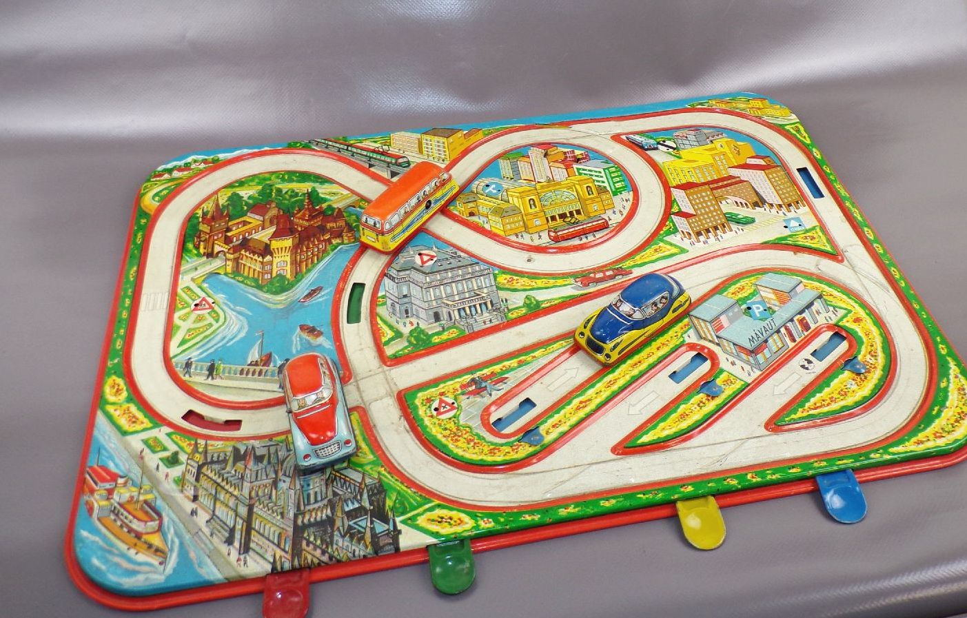 DDR Autobahn Rennbahn Blechspielzeug Autos Ungarn 