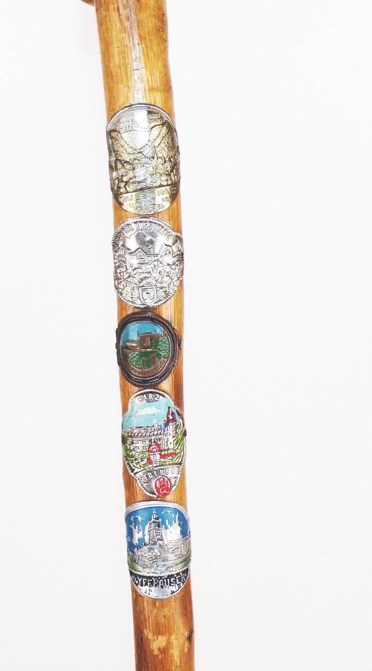 Alter Spazierstock mit Stocknägel Harz Kyffhäuser Stolberg Thale Wanderstock